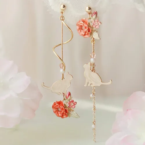 Vista 3 de Pendientes de hoja de Sakura con perlas rosadas Ginkgo Biloba Cat Fairy Flower Statement Pendientes para mujer