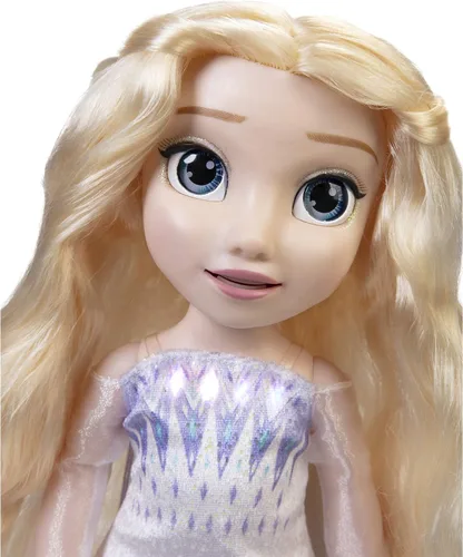 Vista 11 de Disney Frozen 2 Feature Elsa Doll - Mira cómo los labios de Elsa se mueven mientras ella canta