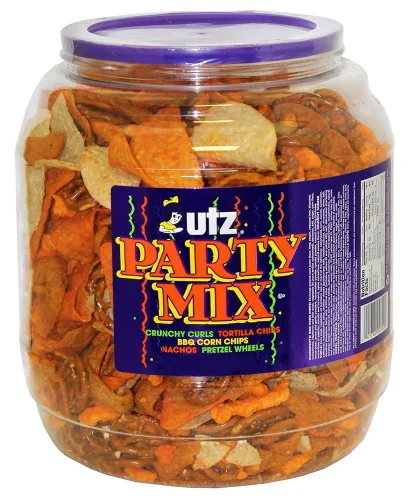 Vista 15 de Utz - Mix para fiestas en barril de 737,1 g (26 onzas). La sabrosa mezcla de picadillos incluye tortillas de maíz, tortillas de nachos, pretzels