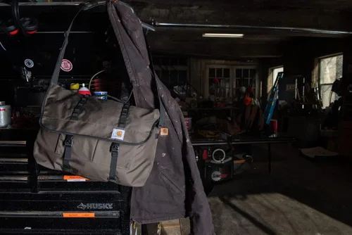 Vista 7 de Carhartt Bolso Messanger Tarmac