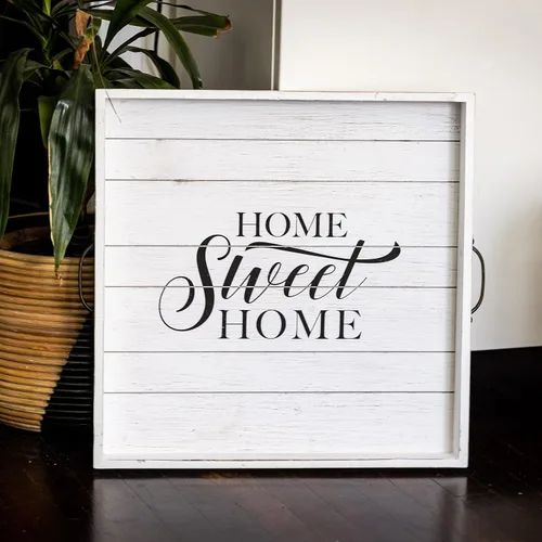 Vista 6 de Stonebriar Bandeja de madera decorativa casera dulce blanca desgastada cuadrada con manijas de metal