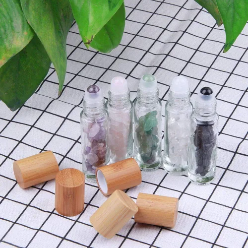 Vista 5 de Constore 5 botellas enrollables de piedras preciosas de 0.3 fl oz, botellas recargables con tapas de bambú, chips de cristal curativo
