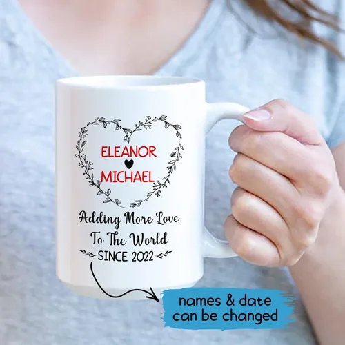 Vista 3 de Taza de regalo para novio/novia, regalos personalizados para agregar más amor al mundo, regalos de taza con nombre personalizado para recién