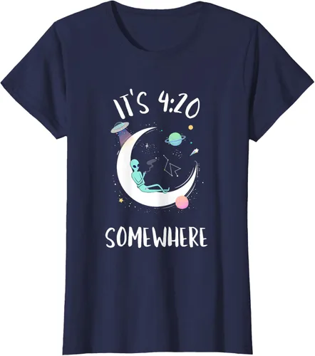 Vista 26 de Funny Weed Joint Smoking Moon Alien It's 4:20 Somewhere Camiseta, Negro, S