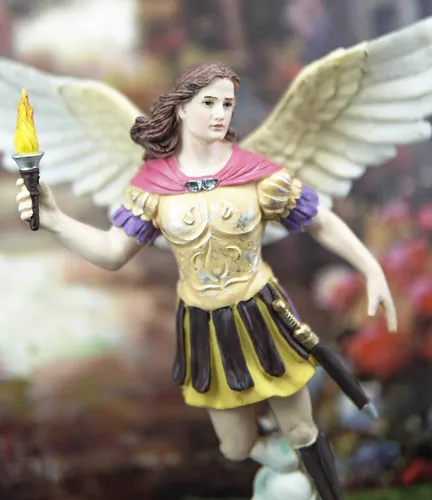 Vista 6 de Ebros Iglesia Católica Ortodoxa Ortodoxa Oriental Bizantina Arcángel del Consejo Angélico San Uriel sosteniendo la antorcha Estatua de fuego de Dios