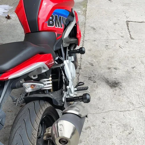 Vista 9 de Marco de protección contra caídas para motocicleta, protector de carenado, protector de almohadilla antichoque compatible con BMW G310R, G310GS Negro