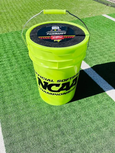 Vista 6 de Rawlings Cubo de 18 pelotas de softball de práctica Edades 12U 12 pulgadas Cubierta sintética