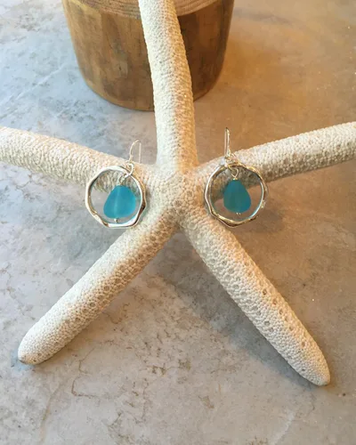 Vista 3 de Pendientes de cristal de mar de las olas del océano, aro chapado en plata hecho a mano con cristal turquesa, Vidrio