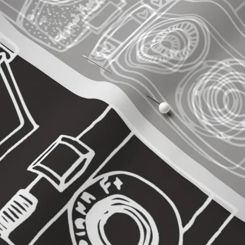 Vista 5 de Spoonflower Tela: ilustración vintage de cámara dibujada en blanco y negro, fotografía retro impresa en tela de gasa, cuarto gordo – costura