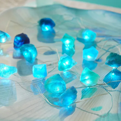 Vista 7 de Guirnalda de luces LED de fluorita natural para dormitorio, 6.5 pies, funciona con USB, funciona con pilas, luces de hadas azules, decoración