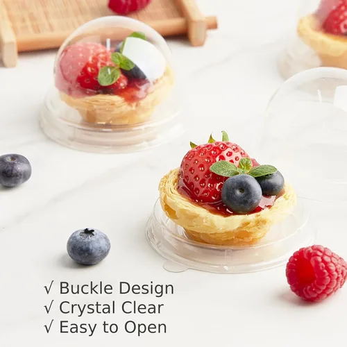 Vista 5 de Zezzxu Paquete de 50 mini recipientes para pasteles, cajas pequeñas de plástico transparente para cupcakes con tapas de cúpula para galletas