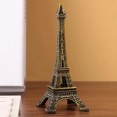 Vista 2 de Adorno decorativo creativo de metal de la Torre Eiffel de París, decoración de pasteles, regalo, fiesta, soporte de joyería, decoración del hogar