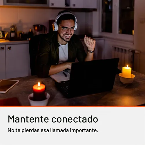 Vista 7 de Vertiv Liebert PowerUPS 100 PST6-1100LVMT Batería Backup UPS 1100VA USB-C+A