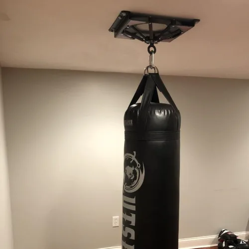 Vista 3 de Firstlaw Fitness Spider Mount 140 - Colgador pesado para saco de boxeo - para bolsas pesadas de hasta 140 libras - Fabricado en los Estados Unidos