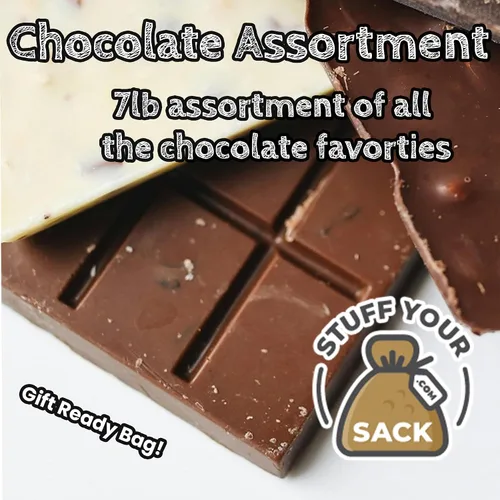 Vista 3 de Paquete variado de chocolate de Halloween – Paquete de cuidado a granel de 5 libras con 135 golosinas envueltas individualmente – Surtido de mini