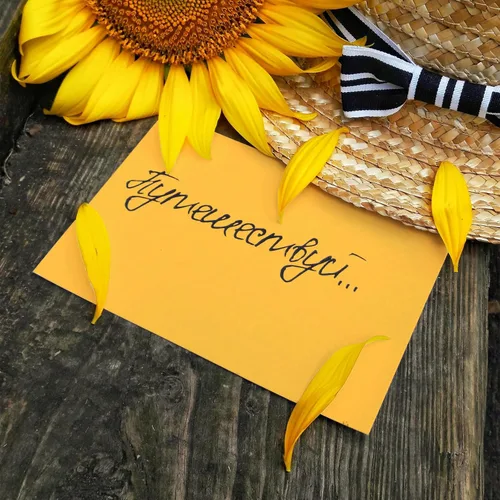 Vista 6 de Goefun 100 Sheets Yellow Cardstock 8.5 x 11 65lb Paper Amarillo