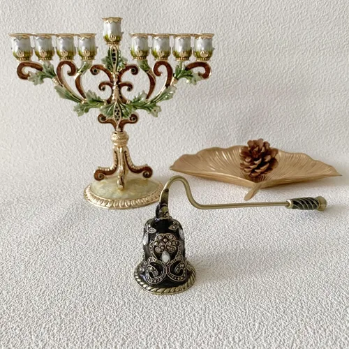 Vista 5 de Apagador de Velas, Extintor de Velas Único, Herramienta de Metal para Velas Decorativas