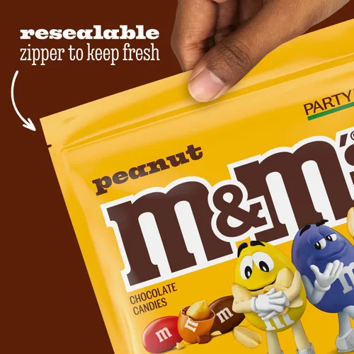 Vista 8 de M&M'S Dulces de Chocolate con Leche y Maní, Dulces de Chocolate a Granel, Tamaño Fiesta, Bolsa de 38 oz (Paquete de 2)