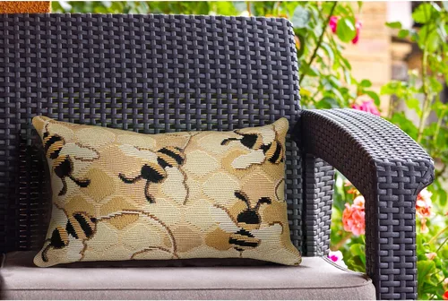 Vista 34 de Liora Manne Marina - Almohadas de fácil cuidado para interiores y exteriores, 12 x 18 pulgadas, color verde Verde Libre de Abejas