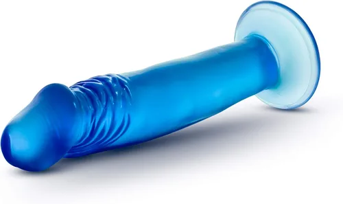 Vista 5 de Blush B Yours Sweet n Small - Consolador realista de 6 pulgadas con ventosa - Azul - Pene del punto G para pegging, estimulación anal y vaginal