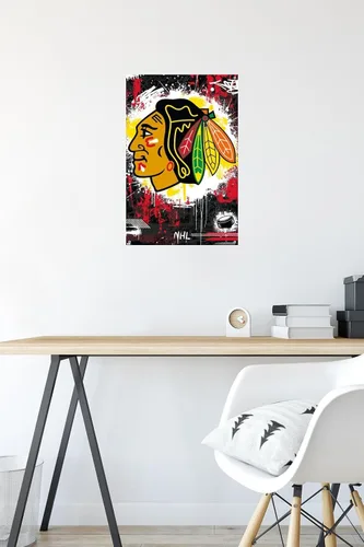 Vista 6 de Trends International NHL Chicago Blackhawks - Póster de pared con el logotipo Maximalist 23, 14.72 x 22.37 pulgadas, paquete de póster y alfiler