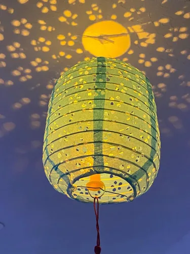 Vista 6 de 10 linternas de papel chino, año nuevo, primavera, festival, 6 pulgadas, variedad de colores con luces LED, faroles colgantes de San Valentín