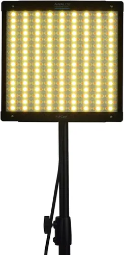 Vista 5 de Nanlite PavoSlim 60C 1x1 60W RGBWW LED Panel de luz con CRMX