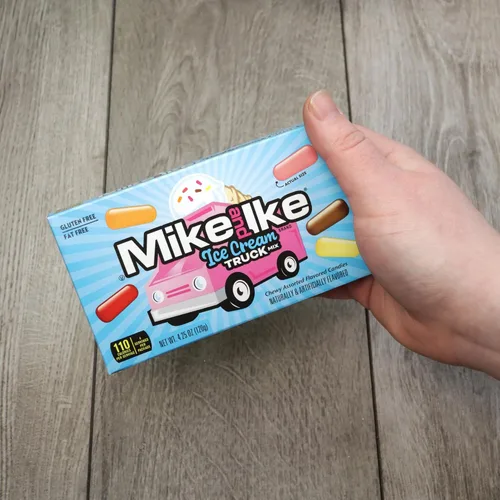 Vista 4 de Mike and Ike Ice Cream Truck Mix Theatre - Cajas de teatro, caramelos masticables surtidos, 4.25 onzas, paquete de 3