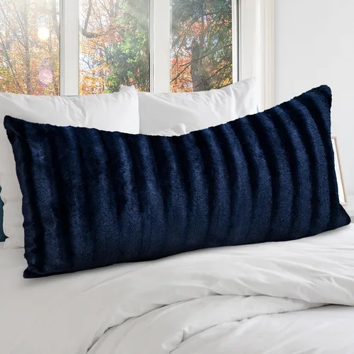 Vista 15 de Cheer Collection Almohada Larga de Pelo Sintético - Almohada Decorativa para Cama y Sofá - Almohada Lumbar Decorativa con Relleno, Negra