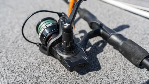 Vista 8 de Abu Garcia Combo de carrete giratorio y caña de pescar Max SX