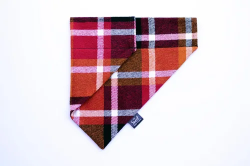 Vista 4 de Plaid Flannel Over the Collar Dog Bandana Perfect for Thanksgiving and Christmas, Handmade Warm and Soft Slip On Pet Bandana for Fall and Winter