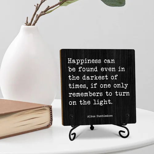 Vista 6 de Decoración de madera inspiradora de 5 pulgadas, la felicidad se puede encontrar incluso en los tiempos más oscuros, decoración motivacional de mesa