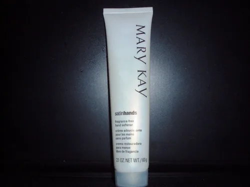 Vista 2 de Mary Kay - Suavizante de manos satinado sin fragancia