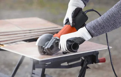 Vista 5 de BLACK+DECKER BEG110-QS - Mini-Amoladora 750W 377.3 ft