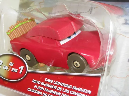Vista 3 de Disney Cars Juguetes Cambiadores de Color 2022 Cars On The Road Cueva Lightning McQueen