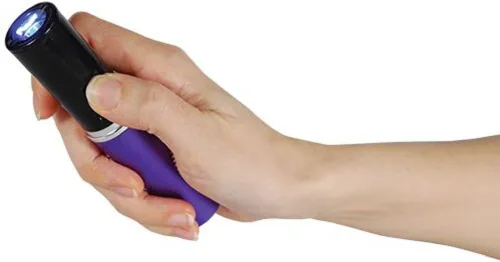 Vista 5 de Safety Technology Lápiz labial 3 millones de voltios pistola aturdidora con linterna - púrpura