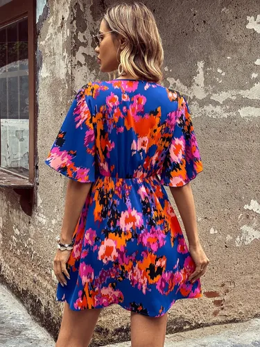 Vista 2 de OYOANGLE Vestido acampanado acampanado con cuello en V y manga corta de mariposa para mujer