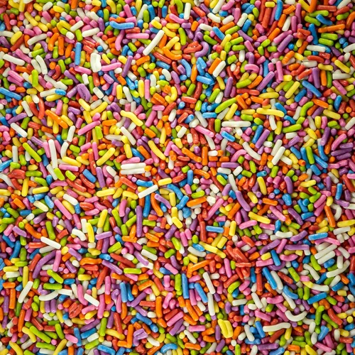 Vista 3 de Chispas de arco iris 100% naturales: color natural, sin lácteos, sin nueces, sin gluten, sin soya, vegano, sin huevo y kosher, 1.5 libras