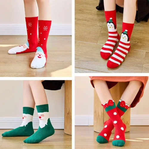 Vista 4 de SUITBOY Kids Christmas Socks Toddler Nonslip Grip Christmas Socks Baby Holiday Winter Warm for BoysGirls
