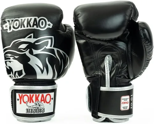 Vista 5 de YOKKAO Guantes de boxeo Muay Thai transpirables de diseño Guantes de entrenamiento y combate de cuero premium para hombres y mujeres Guantes