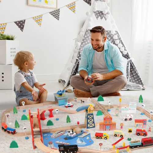 Vista 7 de Qilay Juego de tren de madera de 121 piezas con bolsa de almacenamiento, juego de pista de tren de madera Busy Port City para niños a partir de 3