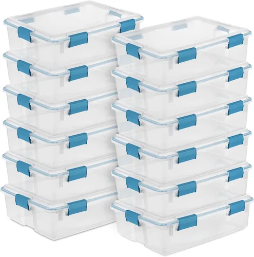 Vista 23 de Sterilite 19414306 - Caja de almacenamiento de plástico transparente de 7.5 cuartos y tapa con pestillos azules