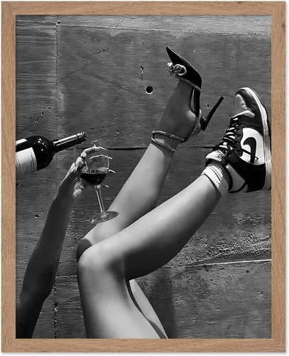Vista 59 de Póster de arte de moda de Poster Master - Mujer en impresión de auto clásico - Arte en blanco y negro - Arte fotográfico - Arte de autos - Arte