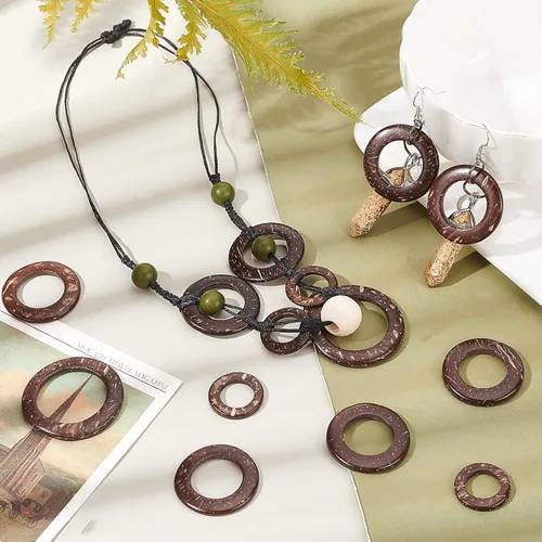 Vista 3 de PH PandaHall 80 anillos de enlace de madera, 4 estilos, anillos de coco sin taladrar, conectores colgantes de mini círculo, círculos de madera