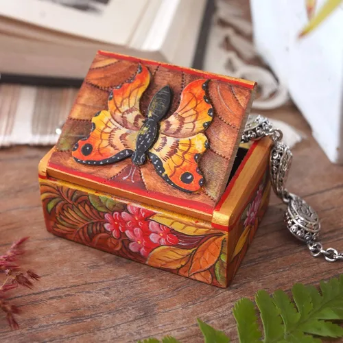Vista 5 de NOVICA Joyero de mariposa de madera, multicolor, Butterfly Paradise