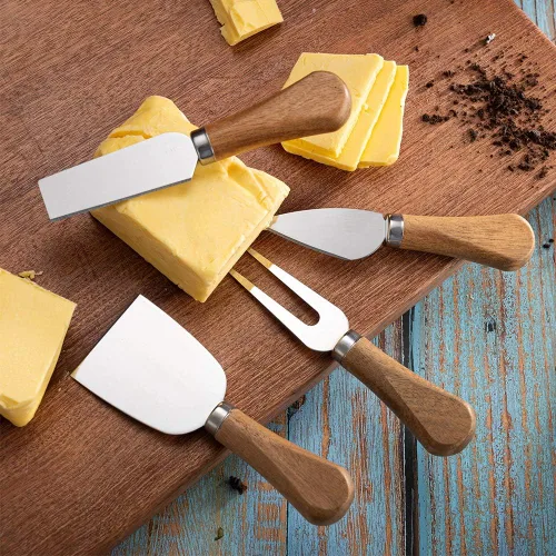 Vista 2 de Juego de cuchillos de queso de 4 piezas con asas de madera, cuchillos de queso de acero inoxidable, esparcidores de queso, cuchillo de mantequilla