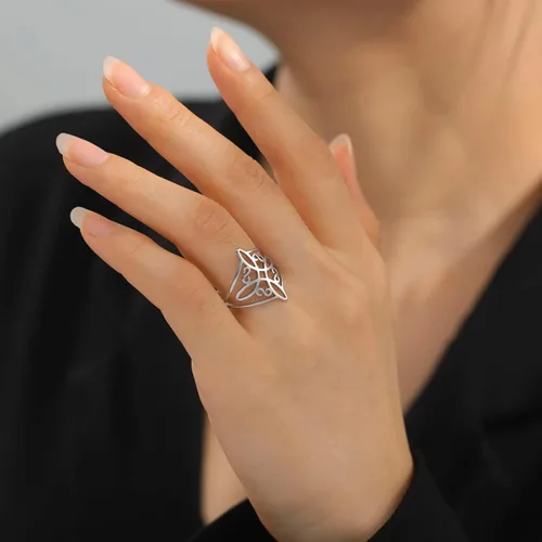 Vista 2 de UNIFT Anillo de nudo de bruja para mujer, acero inoxidable, celta, cuaternario, Wicca, estilo geométrico, anillo de nudo de brujería, amuleto