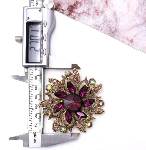 Vista 3 de LAXPICOL Broche de flores elegantes de cristal austriaco vintage para mujer