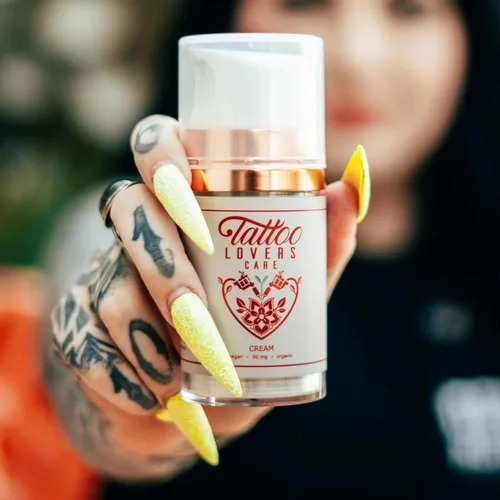 Vista 5 de Crema para tatuajes de Tattoo Lovers Care Tattoo Aftercare Loción Hidratante Promueve la curación de la piel revitalizante para enrojecimiento