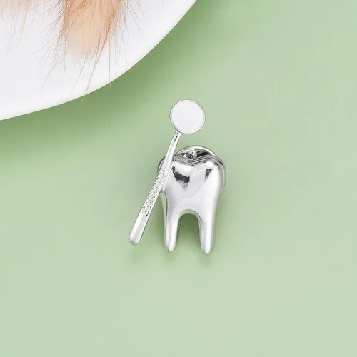 Vista 3 de HANRESHE - Lindo broche de enfermera regalo de médicos enfermeras joyería médica chapado en oro alfileres de esmalte de dibujos animados broches